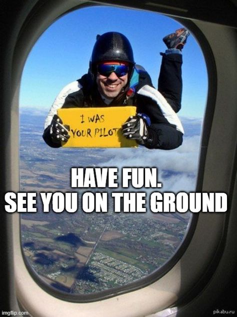Pilot Memes Funny, Airdrop Pictures Funny Airplane, I Was Your Pilot, Plane Memes Funny, Pilot Memes Humor, Airplane Meme Funny, Airplane Meme, Aviation Humor Pilots, Pilot Joke