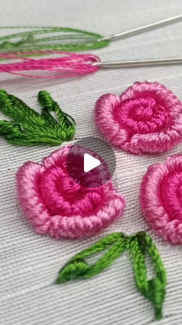 Tela, Billion Stitch Embroidery, Embroidery Pattern Tutorial, Bullion Embroidery Tutorial, Kurta Hand Embroidery Design, Bullion Roses Embroidery Design, Bullion Roses Embroidery Tutorial, Hand Embroidery Patterns Flowers Needlework, Bullion Stitch Embroidery Design