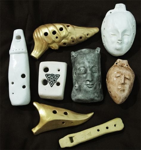 Ocarinas & flute from Ceramics by Geoffrey Tjakra Clay Instruments, Ceramic Flute, Clay Whistles, Clay Lesson, Major Scale, Ceramics Projects, Art Clay, Music Wallpaper, Pottery Designs