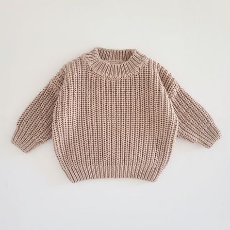 Beige Sweater Outfit, Chunky Knit Sweater Pattern, Kids Knitting Patterns, Kids Jumpers, Baby Knitwear, Knitted Baby Cardigan, Neutral Baby Clothes, Knit Baby Sweaters, Toddler Sweater