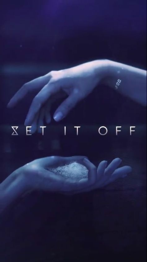 Set it off’s new album Midnight will out on February 1 :) sooo excited (such a beautiful picture too XD) Set It Off Band Poster, Set It Off Band Wallpaper, Set It Off Wallpaper, Emo Squad, Set It Off Lyrics, Set It Off Band, Cody Carson, Skillet Band, Off Band