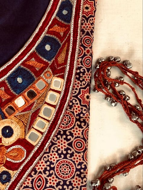 A treat for the people who love wearing handcrafted garments!! A must have!! 🤩✨✨Made to order. Dm for details. #ajrakh #kutch #handcraftedinindia #madewithlove #embroidery #aesthetic #shop #shopthelook #vocalforlocal Ajrak Aesthetic, Embroidery Aesthetic, Books Embroidery, Embroidery Quotes, Hoops Embroidery, Quotes Embroidery, Embroidery Lettering, Lettering Embroidery, Embroidery Books