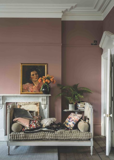 Luxury UK Paint Brand Farrow & Ball Opens a Vibrant New Showroom in the Dallas Design District Mauve Living Room, Pink Room Design, Sulking Room Pink, Timeless Living Room, Murs Roses, Living Room Wall Color, Minimalist Living Room Decor, Room Wall Colors, New Paint Colors