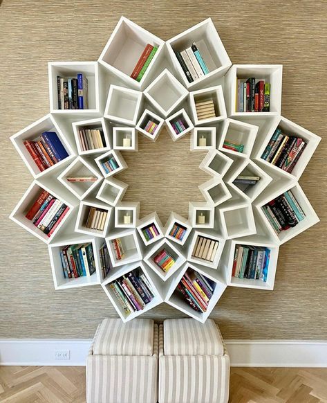 Bedroom Bookshelves, Library At Home, Library Bedroom, Bookshelves In Bedroom, Bookcase Decor, Home Library Design, Book Racks, House Furniture Design, Coffee Shop Design