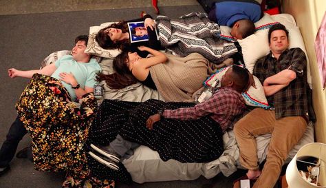 15 ways to be a good roommate New Girl, Nick And Jess, Life Vision Board, Finals Week, Best Series, Season 3, How Many, Night Out, Geek Stuff