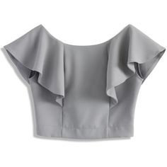 Chicwish Drift in a Frilling Grey Cropped Top ($36) ❤ liked on Polyvore featuring tops, grey, boat neck tops, frill top, gray top, bateau neck top and ruffle top Blus Sifon, Áo Blu, Projek Menjahit, Flounce Top, Design Moda, Frill Tops, Boat Neck Tops, فستان سهرة, Blouse Design Models