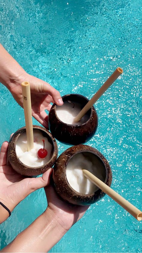 Jungle Culture® Real Coconut Shell Cups for Malibu Cocktails & Smoothies • Small Coconut Bowls & Bamboo Straws • Natural Wooden Cup • Drinking Mugs/Tumblers for Party • Zero Waste Sustainable Gifts Pina Colada In Coconut Shell, Coconut Room, Malibu Cocktails, 16 Aesthetic, Pina Colada Drinks, Coconut Aesthetic, Bahamas Trip, Rainbow Drinks, Bamboo Straws