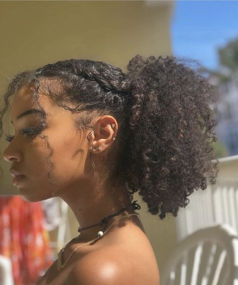Mixed Curly Hair, Cute Curly Hairstyles, Curly Hair Styles Easy, Pelo Afro, Girls Natural Hairstyles, Hairdos For Curly Hair, Natural Curls Hairstyles, 4c Hair, Natural Hair Styles Easy