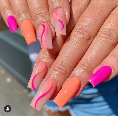 Pink Swirl Nails, Powder Acrylic Nails, Acrylic Nails Tutorial, Holiday Acrylic Nails, Nail Art 2023, Orange Acrylic Nails, 2023 Nail, Back To School Nails, Nails Tutorial