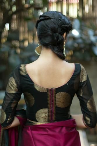 Back Open Blouse Designs, Kanjeevaram Blouse Designs, Back Open Blouse, Open Blouse, Cotton Blouse Design, New Saree Blouse Designs, Saree Blouse Neck Designs, Blouse Back Neck Designs, Sari Blouse Designs