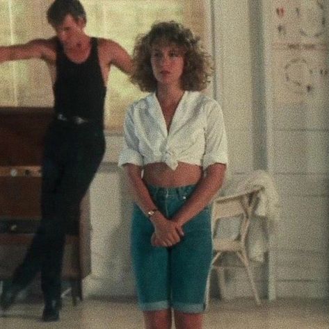 Baby From Dirty Dancing Costume, 80s Movies Outfits, 80s Dance Outfit, 80s Movies Aesthetic, Dirty Dancing Outfits, Dirty Dancing Aesthetic, Dirty Dancing Costume, Baby Dirty Dancing, Patrick Swayze Dirty Dancing