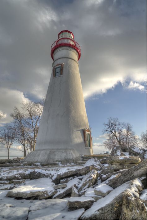 Marblehead Ohio, Marblehead Lighthouse, Message Center, Harbor Lights, Lighthouse Pictures, Beautiful Lighthouse, Beacon Of Light, In The Darkness, Light Of The World