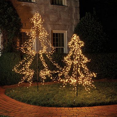 LED Twinkle Metal Staked Tree Natal, Front Gardens, Iconic Christmas, Christmas Tree Silhouette, Christmas Lights Outside, Outdoor Christmas Tree, Front Yards, Metal Christmas Tree, Fun Christmas Decorations