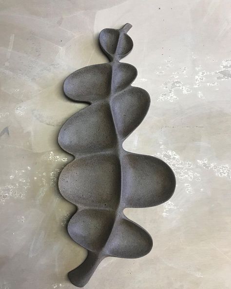 Wall Art Piece, Slab Ceramics, Ceramic Art Sculpture, Organic Ceramics, Cerámica Ideas, Sculptures Céramiques, Wall Piece, Pottery Handbuilding, Keramik Design