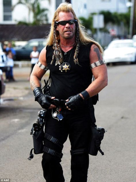 Hit show: Duane is shown in a still from A&E's Dog The Bounty Hunter Bounty Hunter Costume, Beth The Bounty Hunter, Hunter Costume, Texas Prison, Hunter Dog, Dog The Bounty Hunter, Complicated Love, Praise Songs, Couple Halloween