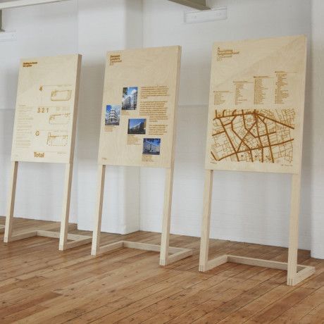Free Standing Exhibition Display, Interpretation Board Design, Small Exhibition Design, Exhibition Board Design Layout, Wooden Exhibition Stand Design, Display Panel Design, Art Exhibition Layout, Photo Exhibition Display, Exhibition Panel Design
