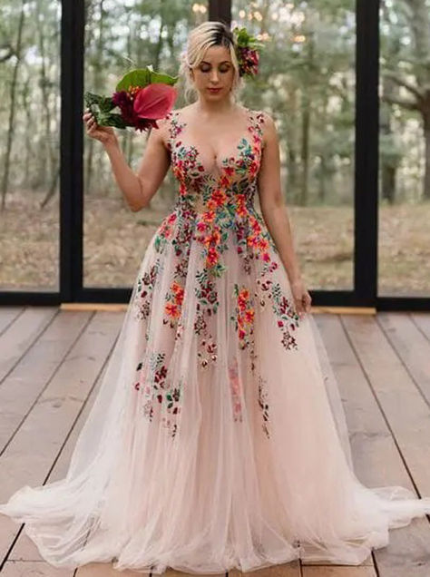 Idolrays V-Neckline A-line Wedding Dress with Lace Appliques Colourful Wedding Dress, Wedding Dress Colors, Floral Applique Wedding Dress, Color Wedding Dress, Non White Wedding Dresses, Champagne Wedding Dress, Champagne Wedding Colors, Unusual Wedding Dresses, Baju Kahwin