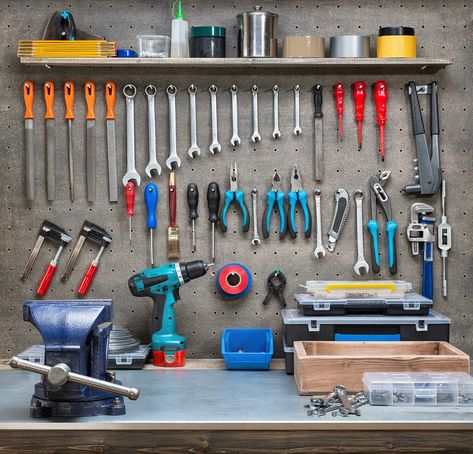 Organisation, Utility Sheds, Garage Organisation, Garage Floor Epoxy, Garage Style, Essential Woodworking Tools, Shed Building Plans, Storage Shed Plans, Garage Work Bench