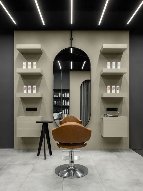 Small Salon Suite Ideas, Small Salon Designs, Hair Salon Stations, Small Hair Salon, Barbershop Design Interior, Salon Interior Design Ideas, Hair Salon Interior Design, Barber Shop Interior, Small Salon