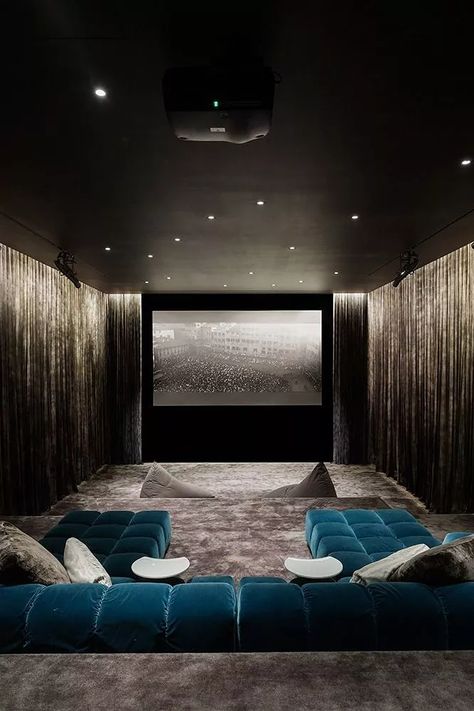 Hometalk Small Home Theater, Home Theater Lighting, Theater Room Decor, Small Home Theaters, Home Theater Room Design, Basement Home Theater, Theater Room Design, Home Cinema Room, Home Theater Decor