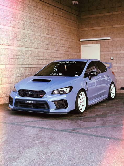 Subrua Cars, Cars With Spoilers, Subaru Sports Car, Subaru Wrx Aesthetic, Cool Car Colors, Wrx Aesthetic, Wrx Mods, Mod Cars, Dodge Demon 170