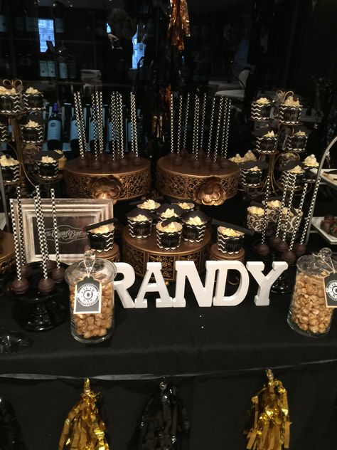 Birthday Decor Classy, Gold Candy Bar, Birthday Cake Quotes, Birthday Party Candy Bar, All Black Party, Birthday Deco, 30th Birthday Men, 50th Birthday Men, Birthdays Ideas