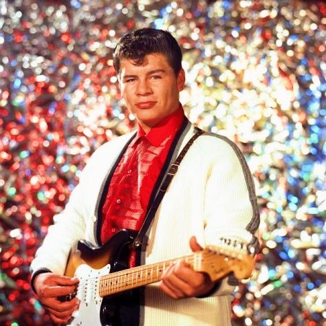 Ritchie Valens La Bamba, 1950s Rock And Roll, 60's Music, Ritchie Valens, Famous Mexican, American Songs, Only Song, Preschool Bulletin, Classic Rock And Roll