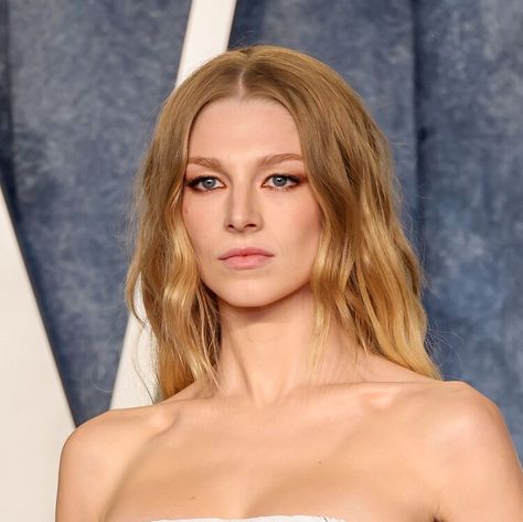 Blonde Celebrity, 2024 Lookbook, Blonde Celebrities, Feather Top, Hunter Schafer, Feather Tops, French Hair, Feather Dress, Angel Eyes