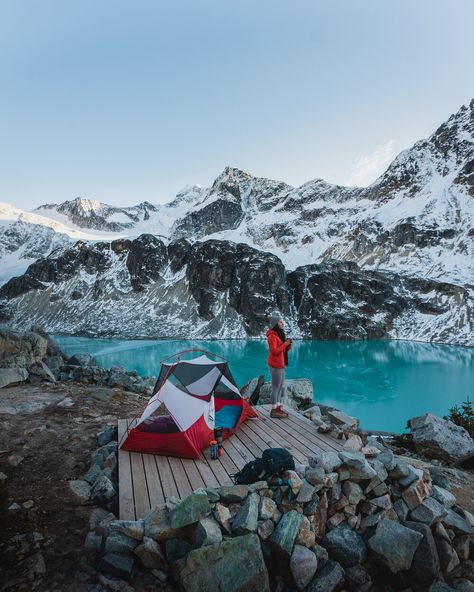 Summer Backcountry Gear Guide—How To Hike and Camp Like a Pro — Angela Liguori Pacific Crest Trail, Winter Camping, Backcountry Camping Gear, Sea To Sky Highway, Outdoor Aesthetic, Backcountry Camping, Camping Aesthetic, Colorado Hiking, Outdoor Lover