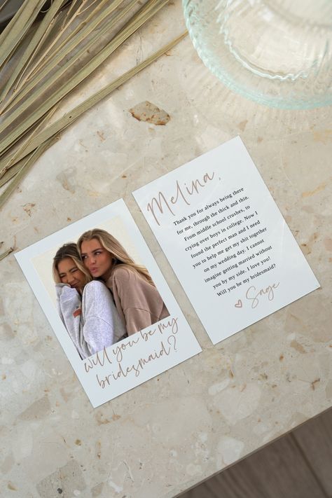 Proposal Gifts For Bridesmaids, Will You He My Bridesmaid, Will You Be My Bridesmaid Message, Will Ypu Be My Bridesmaid, Bridal Proposal Card Ideas, Idea To Ask Bridesmaids To Be In Wedding, Cards To Ask Bridesmaids, Bridesmaid Proposal With Pictures, Will You Be Bridesmaid