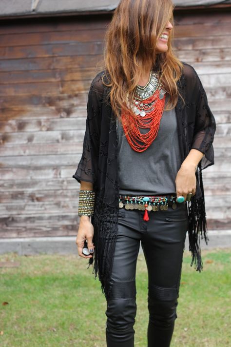 4 Spring Boho Outfits, Vetement Hippie Chic, Look Hippie Chic, Boho Rocker, Kimono Outfits, Stile Boho Chic, Boho Styl, Chique Outfit, Look Boho Chic