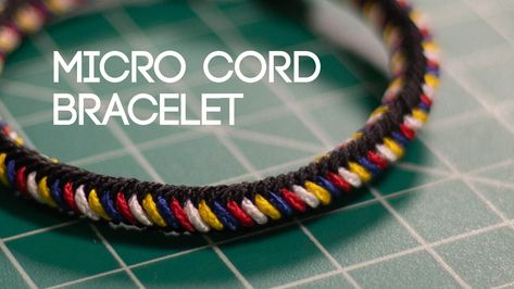 Use micro cord to make this unique bracelet. What looks like a complicated weave is actually two simple steps! Micro Paracord Bracelet, Paracord Clothing, Braided Jewelry Diy, 550 Cord Bracelets, Paracord Bracelet Designs, Round Braid, Paracord Bracelet Tutorial, Paracord Braids, Paracord Knots