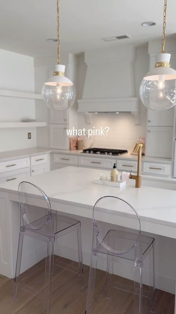 Clean Girl Kitchen, Kitchen Organization Aesthetic, Clean Girl Apartment, Aesthetic House Kitchen, Pink Vanilla Girl, Amazon Finds Kitchen, Home Amazon Finds, Gift Ideas Amazon, Pink Apartment