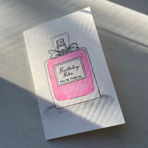 Aethstetic Birthday Card Ideas, Diy Pink Birthday Cards, Perfume Card Ideas, Aesthetic Birthday Card For Mom, Astetic Birthday Cards, Birthday Cards Sweet 16, Birthday Card Ideas Bestie, 16 Birthday Card Ideas Diy, Birthday Card Design Aesthetic