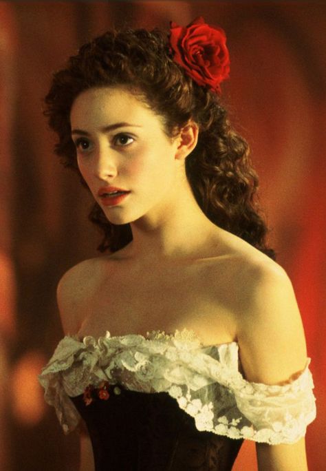 emmy rossum phantom of the opera - Yahoo Image Search Results Christine Daae, A Night At The Opera, 얼굴 그리기, Emmy Rossum, 인물 드로잉, Actrices Hollywood, Princess Aesthetic, The Opera, Arte Fantasy