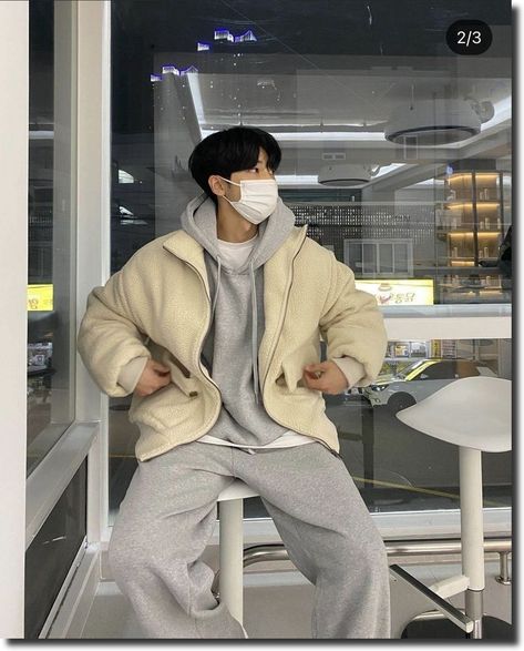 Guy Korean Fashion, Mens Fashion Korean Street Style, Male Asian Fashion, Boys Outfit Korean, Korean Men Aesthetic Outfits, Guy Outfits Korean, Korean Guys Fashion, Asian Guy Style, Post Minimalism Fashion Men