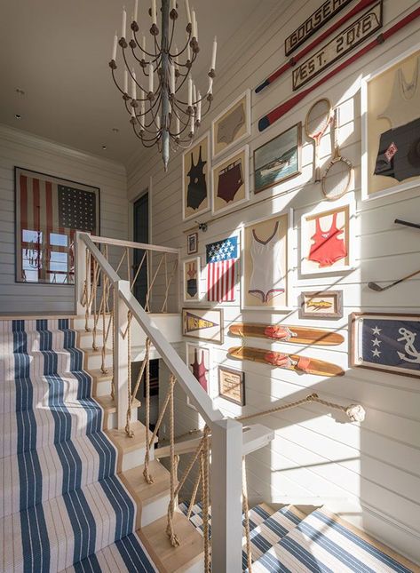 Digs Design Company, Retro Coastal Decor, Lakehouse Living Room Ideas, Nautical Room Ideas, White With Wood Accents, Beach House Foyer, Scandi Hallway, Cozy Lake House, Nantucket Interior