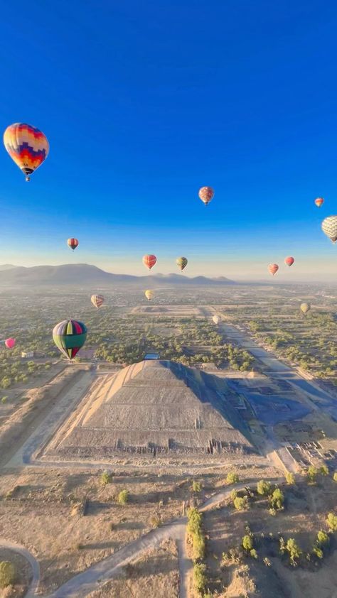 Stefan Rixdorf’s Instagram profile post: “Sunrise over Teotihuacán ☀️🎈 # #sunrise #balloon #balloons #pyramids #teotihuacan #mexico #mexicocity #balloonride #sun #bluesky #layover…” Sun, Mexico City, Mexico, Teotihuacan, Air Balloons, Hot Air Balloon, Air Balloon, Hot Air, Blue Sky
