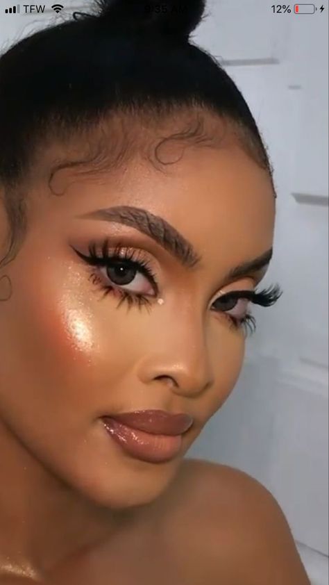 Brunch Makeup Ideas, Brunch Makeup, Face Beat Makeup, Learn Makeup, Makeup For Black Skin, Brown Skin Makeup, Soft Glam Makeup, Eye Makeup Pictures, Beautiful Eye Makeup