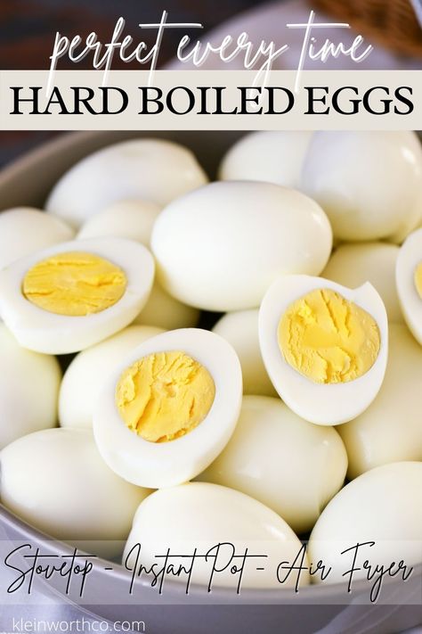 How To Hard Boil Eggs, Best Hard Boiled Eggs, Boiled Egg Times, How To Boil Eggs, Creative Egg Recipes, Boiling Eggs, Egg Salad Recipe Easy, Perfect Deviled Eggs, Egg Nutrition Facts