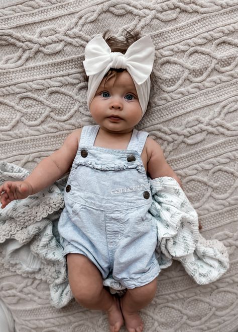 Infant Girl Summer Outfits, 6 Month Old Summer Outfits, Baby Girl Outfits Ideas, 3 Month Old Girl Outfits, Baby Outfits Girl Aesthetic, Newborn Girl Summer Outfits, Baby Girl Outfit Inspiration, Summer Outfits Babygirl, Newborn Spring Outfits