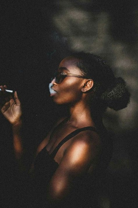Dark And Moody Portrait Photography, Dark Skin Photography, Dark Moody Portraits, Moody Winter Photoshoot, Moody Vibes Aesthetic, Moody Pictures Aesthetic, Moody Fashion Aesthetic, Dark Moody Branding, Moody Photography Portrait