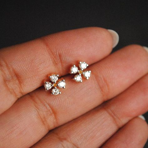 Buy 4 Round Diamond Cluster Earrings in Solid 14k Gold Clover Online in India - Etsy Simple Diamond Earrings, Small Diamond Stud Earrings, Diamond Earrings Indian, Small Earrings Gold, Diamond Earrings Design, Diamond Cluster Earrings, Fashion Enthusiast, Simple Diamonds