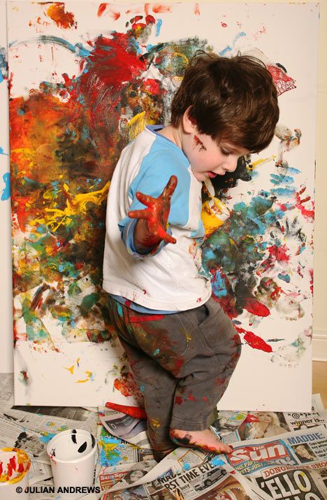 Artist at work: Freddie Linsky - Have your kids hand paint a canvas and hang up their art work for some precious memories :) Finger Painting, Painting For Kids, Belle Photo, Artist At Work, Art Classes, 3d Art, Artist Inspiration, Art World, Art For Kids