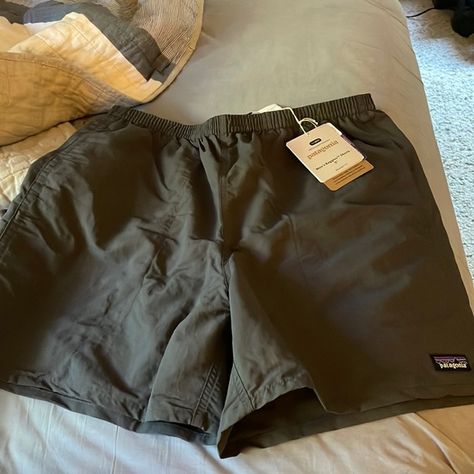 Brand new Patagonia Baggies 5 inch shorts Mens Patagonia Shorts Outfit, Patagonia Baggies Outfit Men, Patagonia Baggies Outfit, Gym Drip, Kendall Jenner Outfits Casual, Youtuber Dr, Patagonia Baggies, Dr Closet, Patagonia Shorts