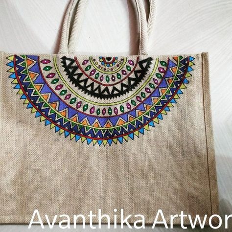 Patchwork, Fabric Painting On Cloth Bags, Fabric Paint Designs On Bag, Jute Bag Decorating Ideas, Embroidery On Jute Bags, Jute Bags Design Handmade Painting, Painted Jute Bags, Painting On Jute Bags, Jute Bags Design Handmade