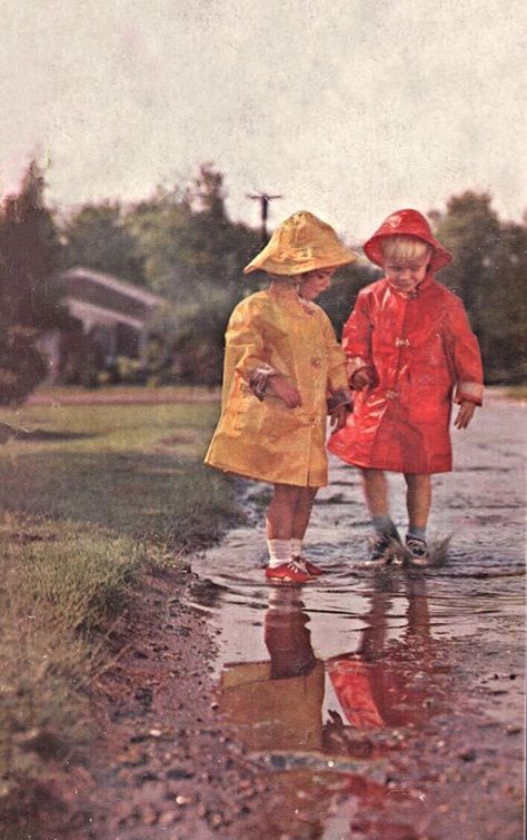 Rain hats & rain slickers, but where are their golashes? Tumblr, Drawing Rain, Jump Animation, Rain Hats, Editing Styles, Rain Baby, 1950s Girls, Rain Slicker, Childhood Art