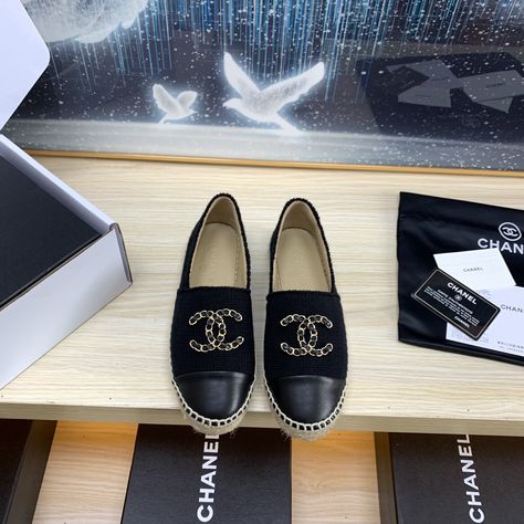 Chanel Shoes Espadrilles High Quality Replica
 White Spring/Summer Collection Espadrilles Chanel, Chanel Shoes Espadrilles, Fisherman Shoes, Platform Shoes Sandals, Baguette Bags, Chanel Espadrilles, Triangle Bag, Espadrilles Shoes, Chanel Chanel