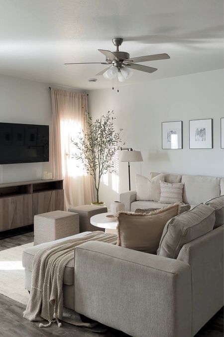 Cozy Living Room Beige Couch, Cream Living Room Grey Sofa, Grey Couch Tv Stand, Living Room Aesthetic Grey Couch, Living Room Tv Decor Ideas, Cozy Living Room White Couch, Living Room Beige Couch Decorating Ideas, Apartment Living Room Fireplace, Grey Wood Floors Living Room Decor Cozy