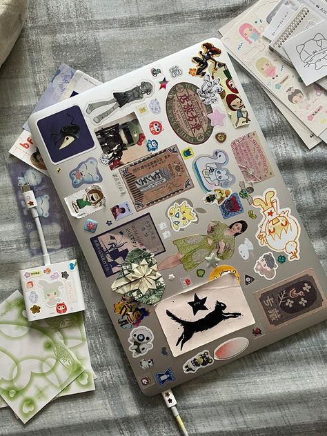 Jelly, Laptop Decoration, Aesthetic Goals, Case Stickers, Grafik Design, Laptop Stickers, Sake, Art Journal, Mood Board